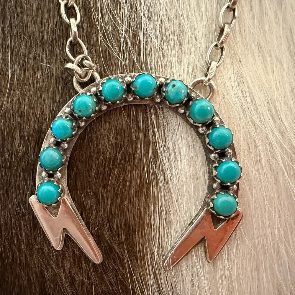 ❤️ Kingman Turquoise Lightning Horseshoe Pendant 22” ADJ Necklace 17.1G Unisex
